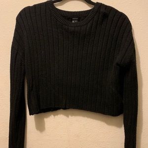 Black Long Sleeve Crop Top